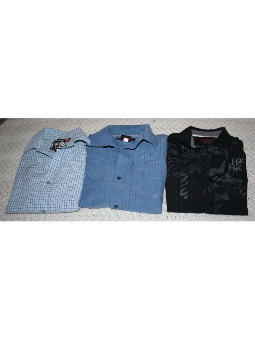 (3) boys Button-Up Shirt - Casual Collared Shirt Tony Hawk size medium (10-12)